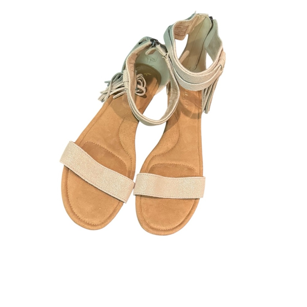 Koolaburra UGG Saige ankle strap open toe fringe tassel suede women’s 12 sandal - Picture 9 of 9
